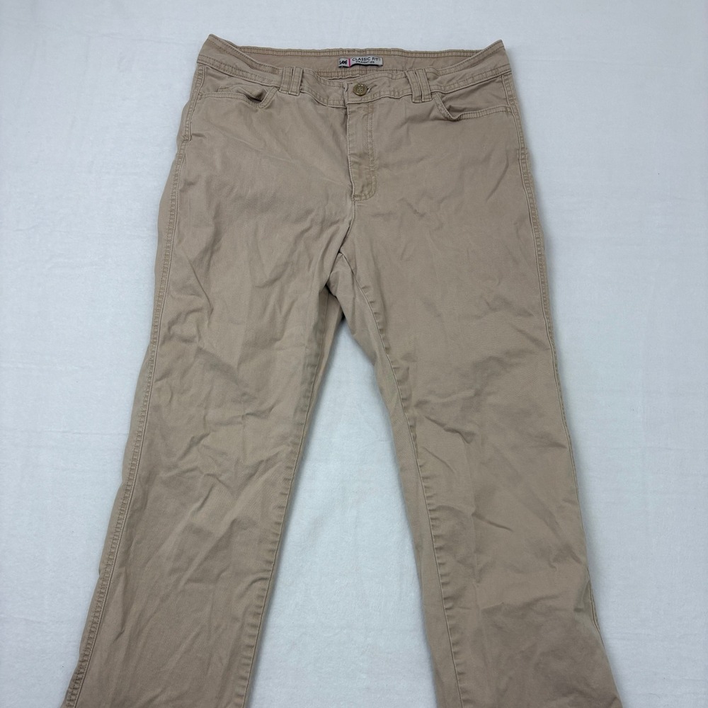 Lee Classic Fit Straight Leg Khaki Tan Pants Womens 14 Medium 46F3611 Stretch